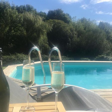 Chez Broche Bed & Breakfast Mazerolles  Bagian luar foto